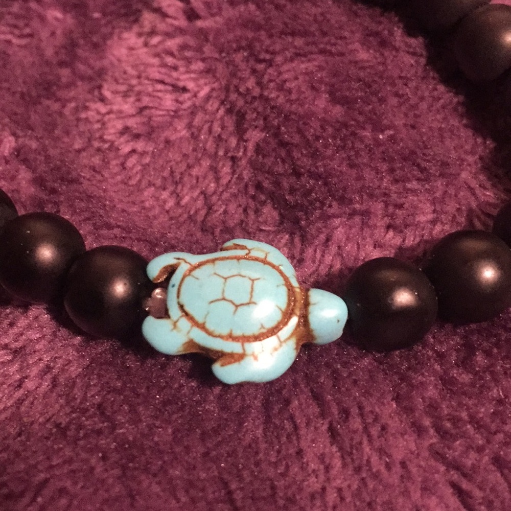 Cute Beaded Bracelet with Turquoise Turtle - Black - Picture 3 of 3